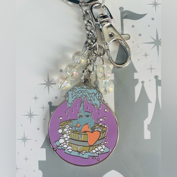 Dumbo Keychain Bag Charm - Picture 3 of 3